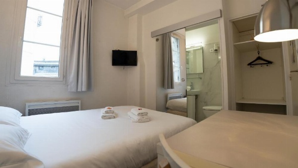 Hotel Des Grands Hommes - Bordeaux Centre image 9